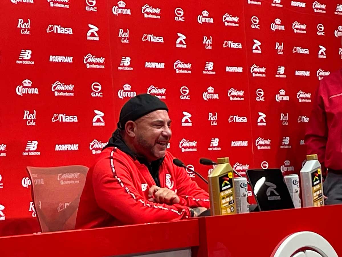 Antonio Mohamed, técnico de los Diablos Rojos del Toluca.