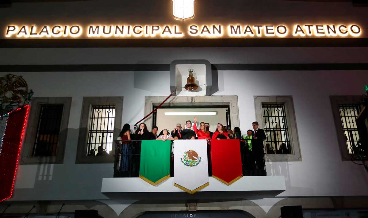 Grito de independencia en San Mateoa Atenco.