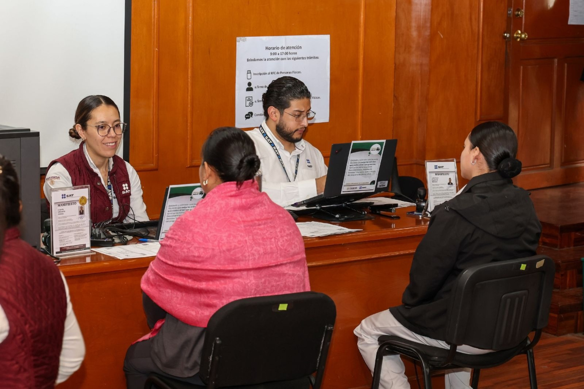 Módulos del SAT en facultades de la UAEMéx.