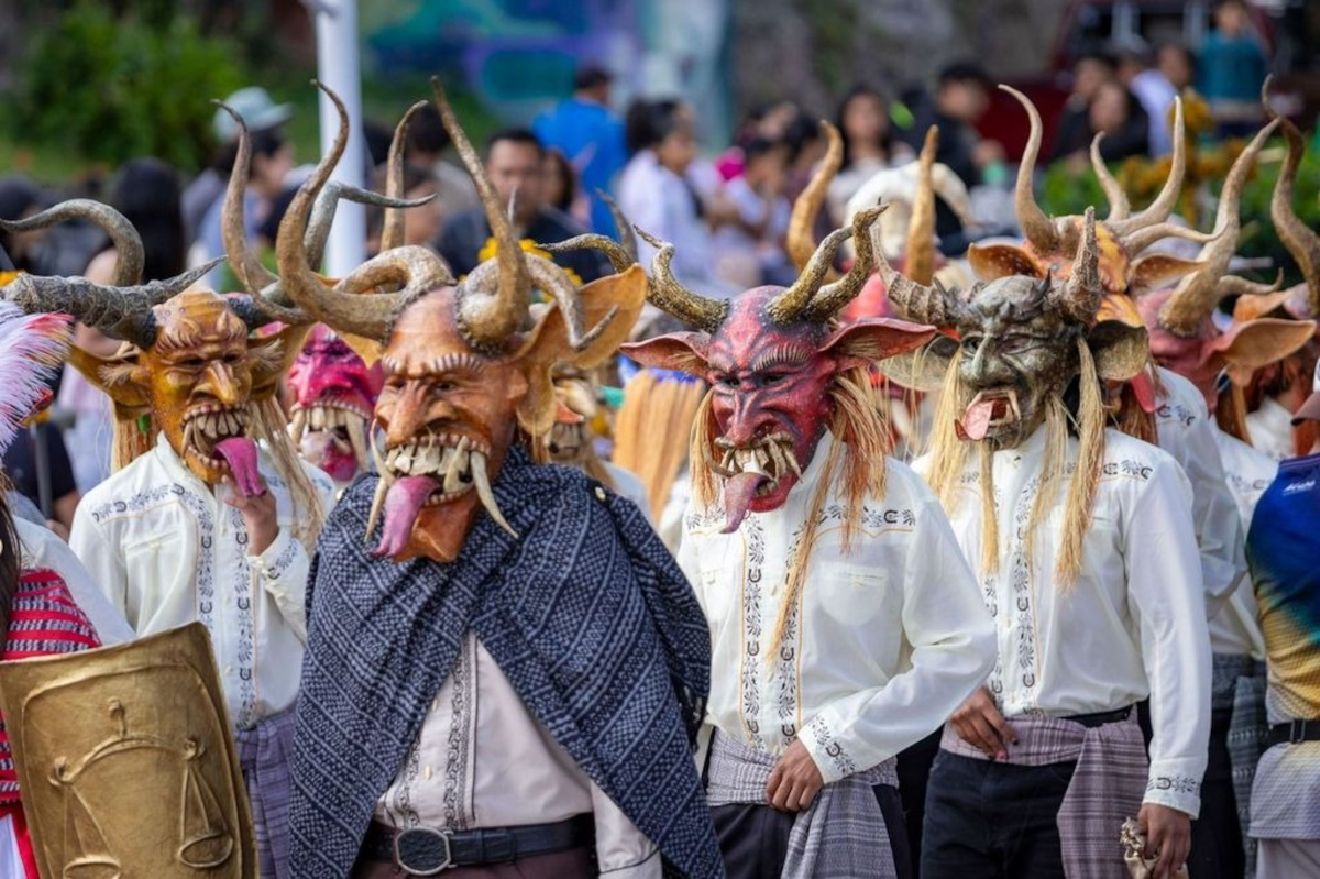 UAEMéx fortalece la tradición de Tenancingo con Los Diablos de Yauhtli