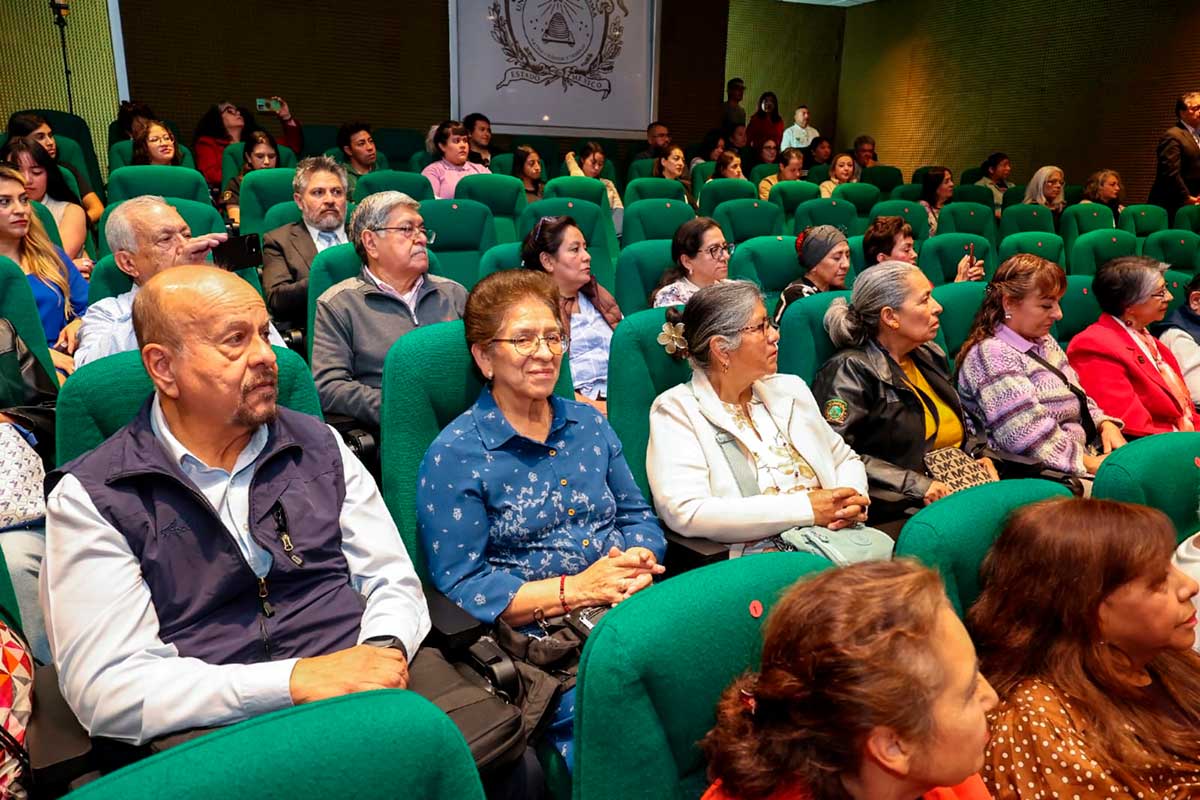 Talleres para adultos mayores de la UAEMéx.