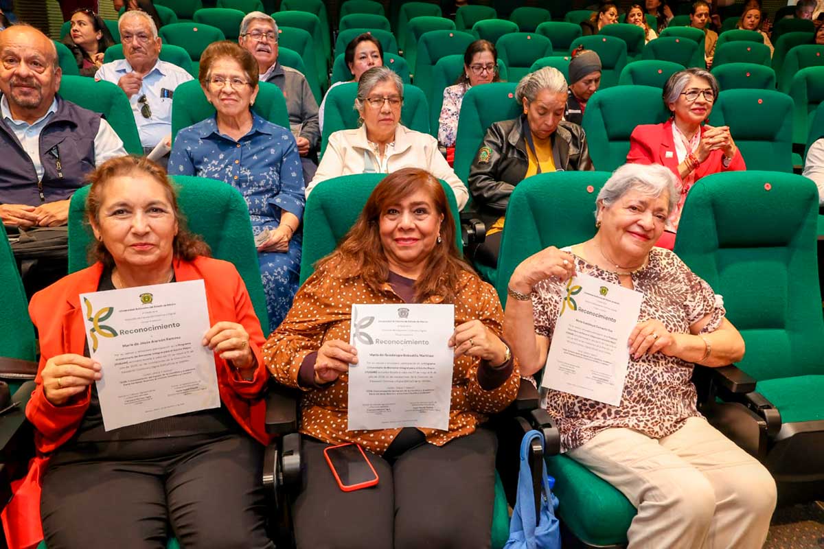 Talleres para adultos mayores de la UAEMéx.