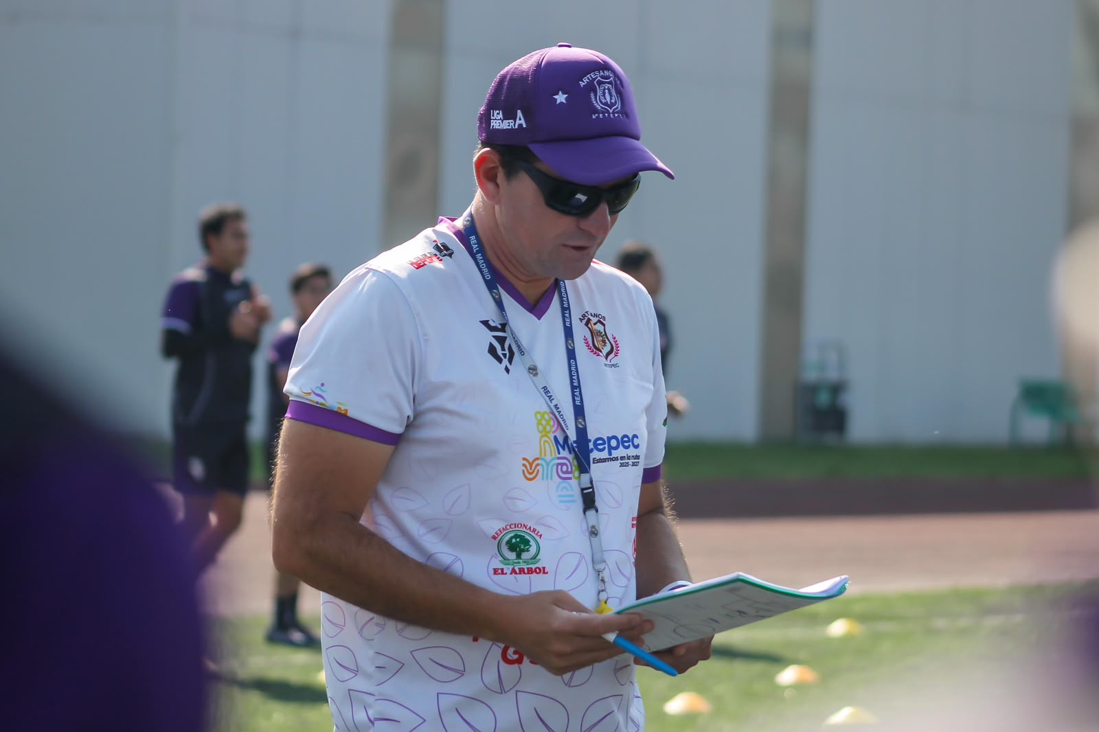 Entrenamiento de Artesanos de Metepec.