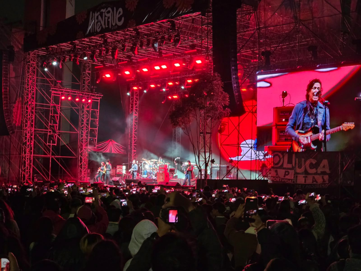 Caifanes se presenta en el Mercado Juárez de Toluca.