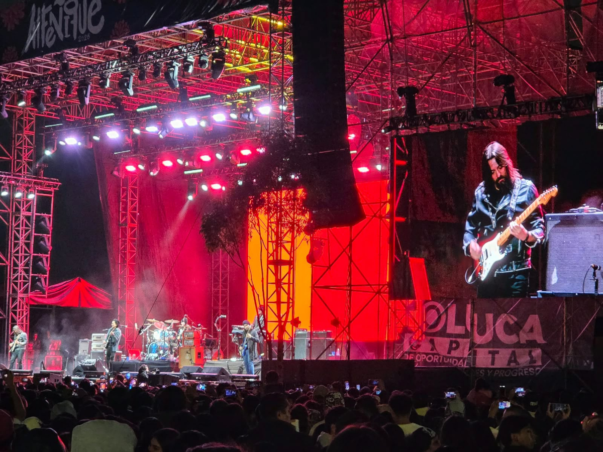 Caifanes se presenta en el Mercado Juárez de Toluca.
