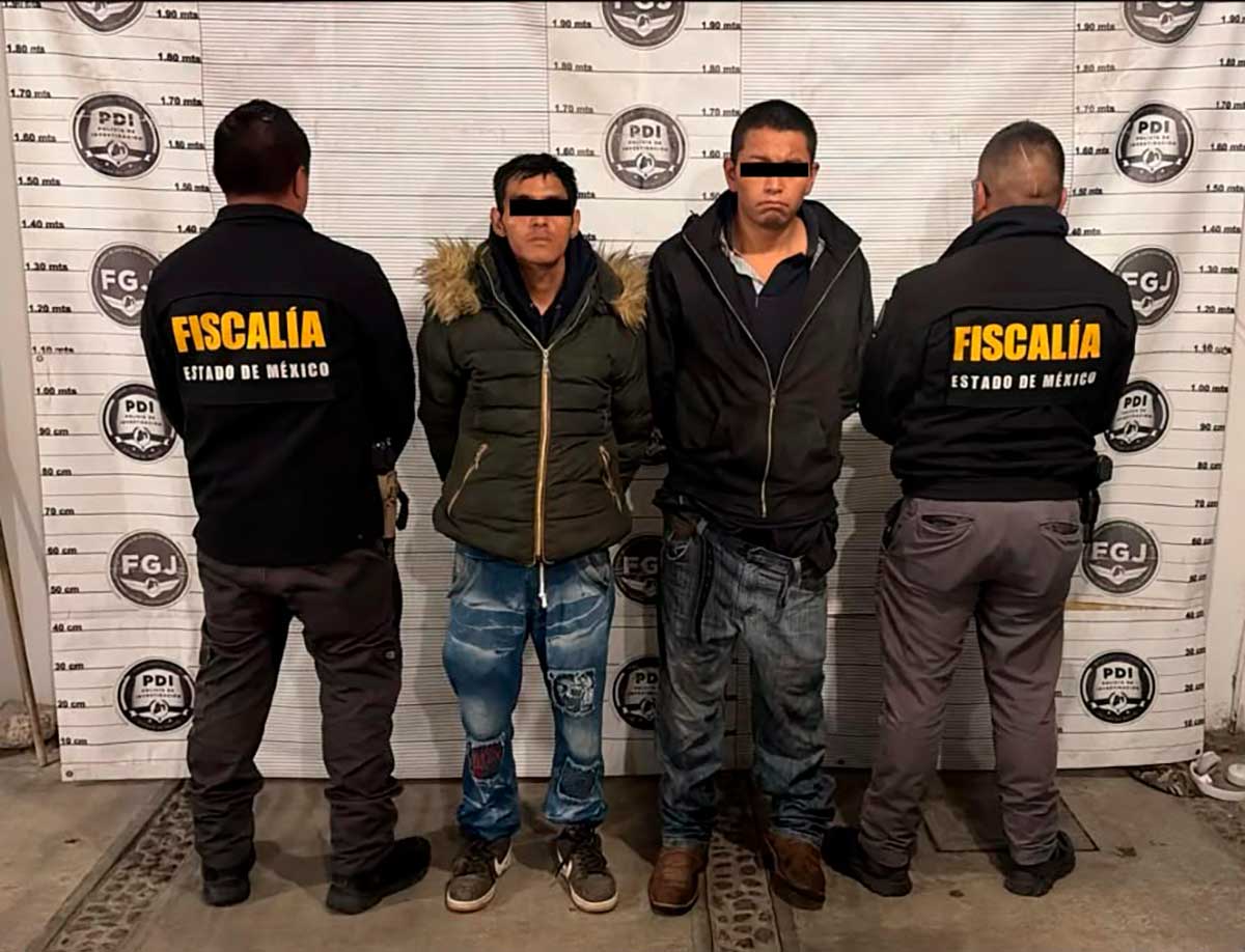 Detenidos en operativo contra motoratones en Toluca.