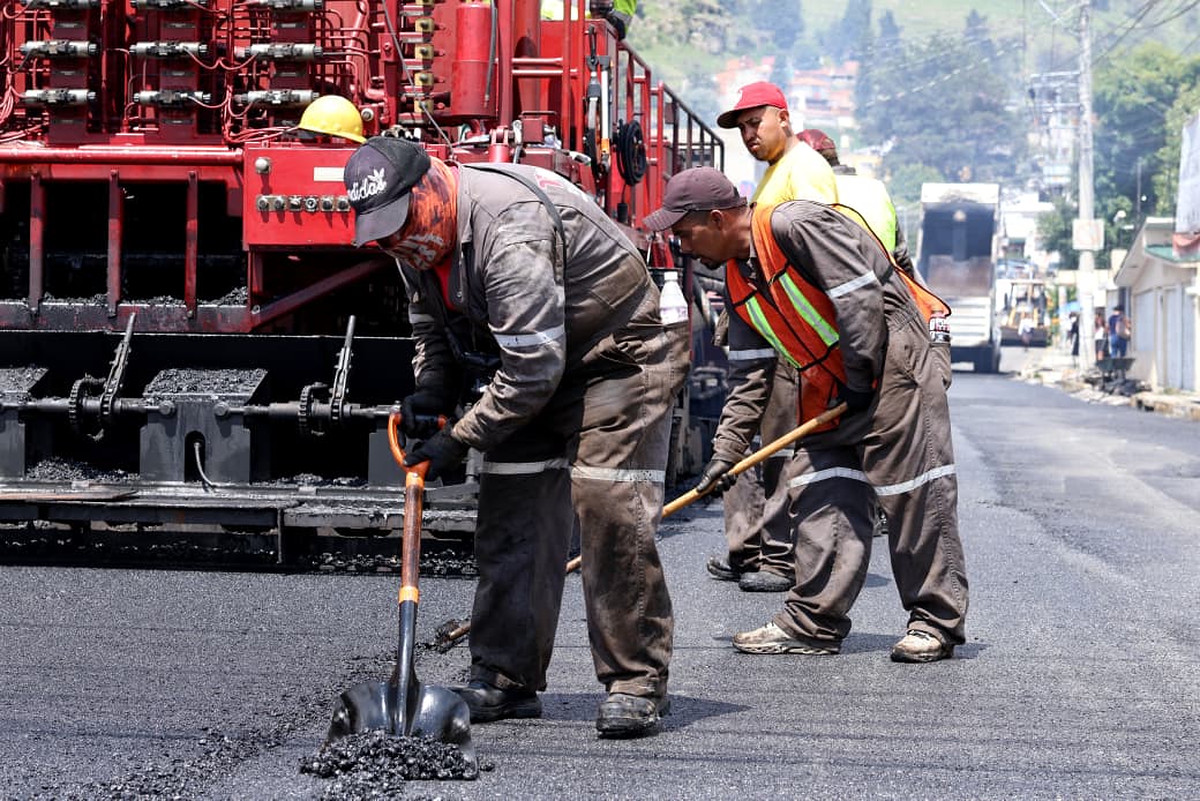 Trabajos de repavimentación de Toluca.
