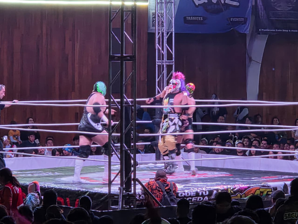 Psycho Clown clasifica por el Campeonato de Peso Completo en Toluca