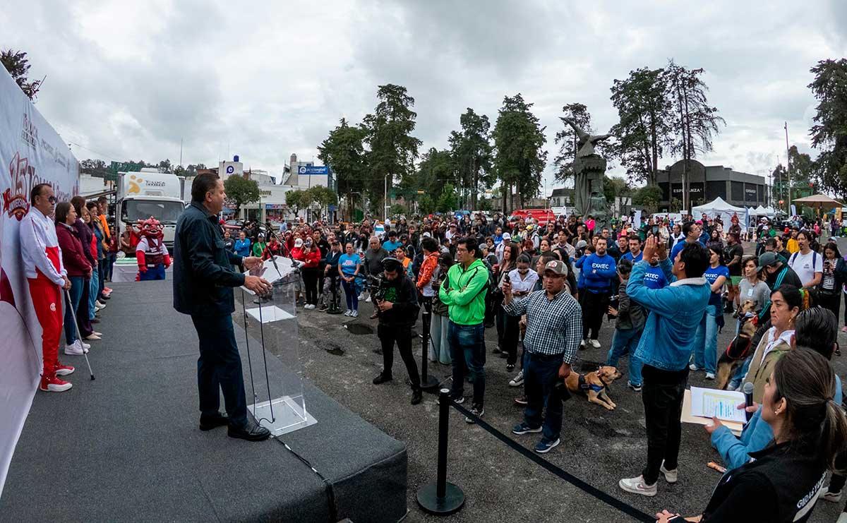 El Ayuntamiento dela capital mexiquense festerja el 15 aniversario de la Ruta Recreativa de Toluca.