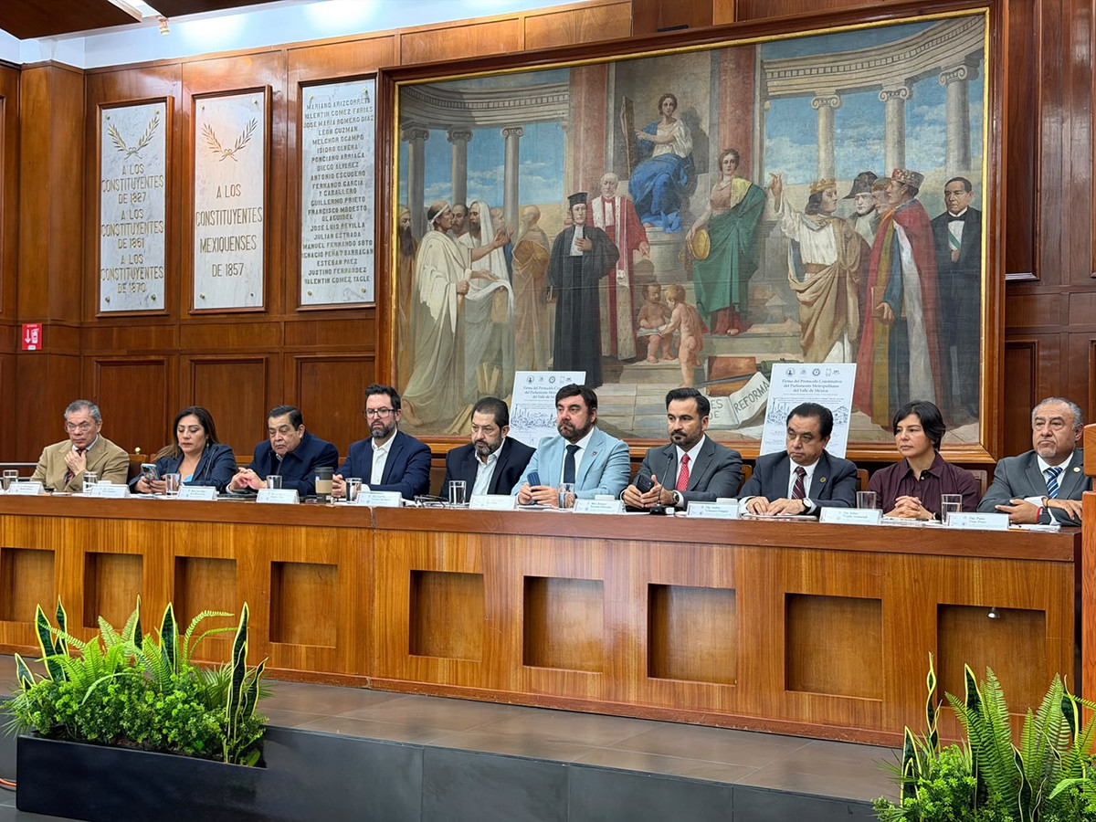 Selina Trujillo inpulsa creación del Parlamento del Valle de México.