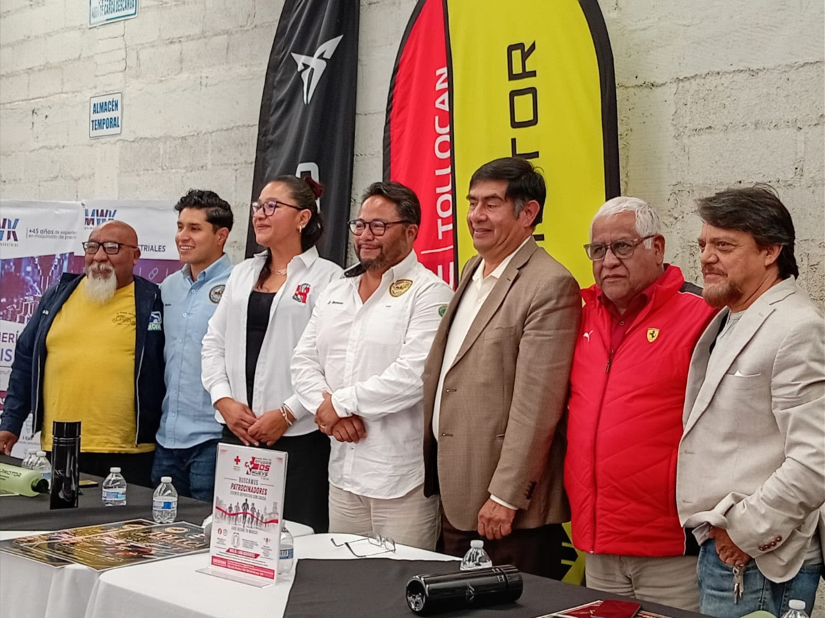 Anuncian exhibición de autos clásicos y deportivos en el parque bicentenario de Toluca.